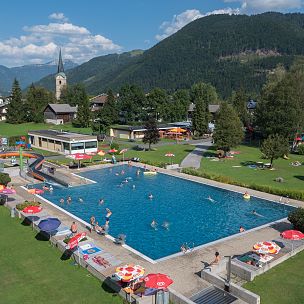 /media/kontakt/teaser/freibad-kirchdorf-region-st.-johann-in-tirol.jpg