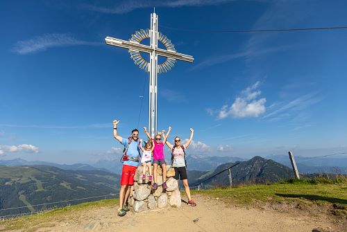 Ski jewel_Family hiking_Wildschönau_HR_7